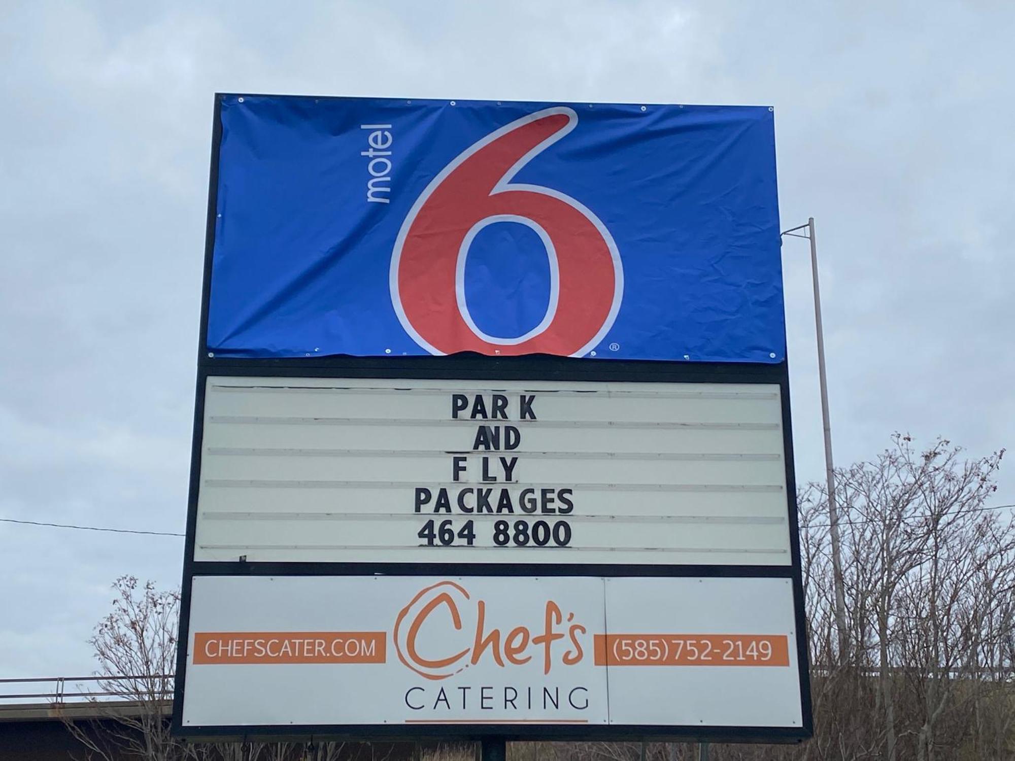 Motel 6 Rochester - Airport ภายนอก รูปภาพ